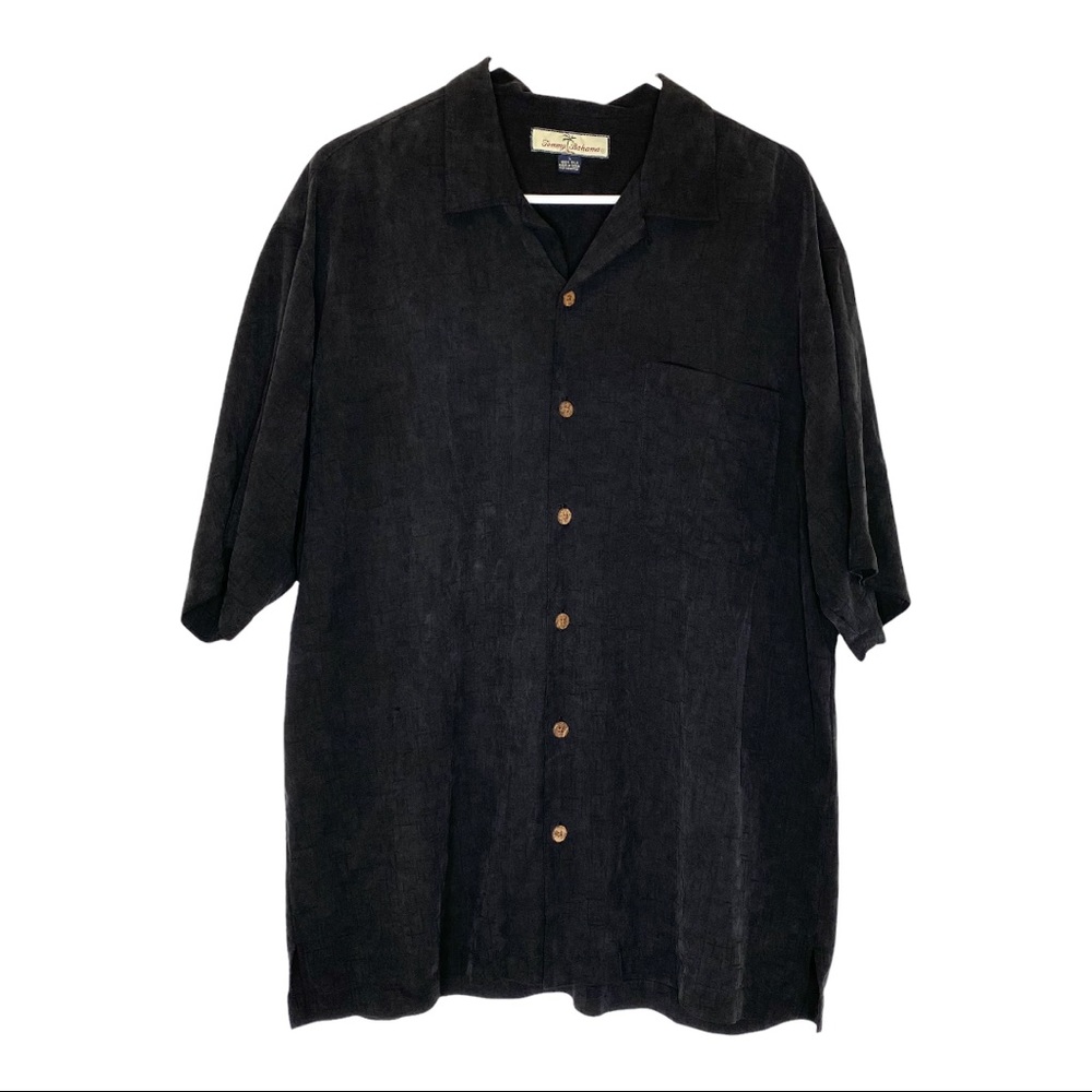 Tommy Bahama 100% silk woven shirt size large